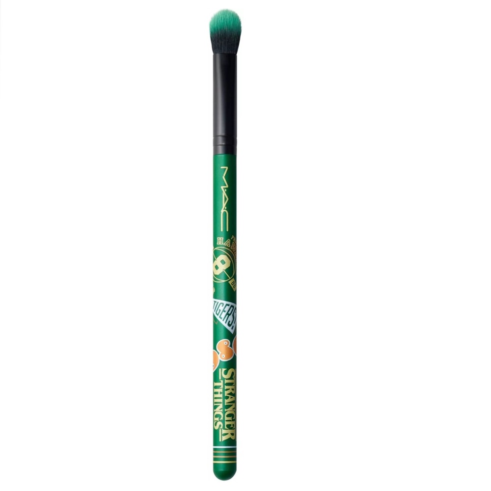 MAC Stranger Things 217SES Synthetic Blending Eye Brush - Brand New In Package
